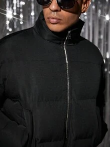 Manfinity VCAY 男士时尚休闲日常奢华修身 PU 皮革饰边加厚外套，派对时尚黑色绗缝冬季外套，适合朋友、丈夫、男朋友的礼物 - 黑色 - 查看 2