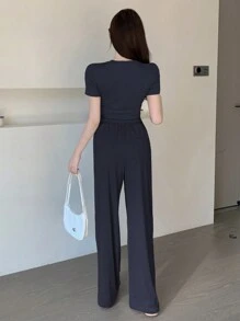 DAZY 女士休闲纯色短袖上衣和裤子两件套夏季短裤套装 - 藏蓝色 - 查看 4
