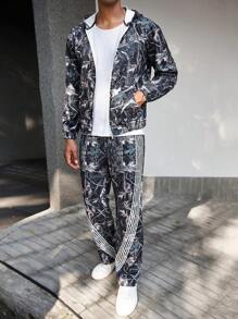 Manfinity EMRG Men's Autumn Casual Sports Leaf Print Zip-Up Hoodie And Sweatpants 2 Pieces Set