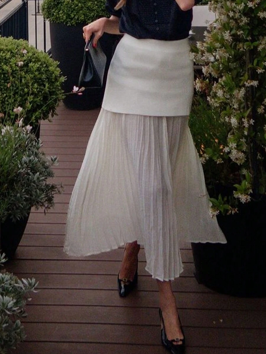 Pariaura Women Contrast Color Pleated Skirt, Elegant Design Suitable For Office Commute - White - View 1