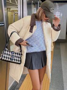 Aveloria Affinna 秋冬装女式格子绗缝长款夹棉外套，采用天鹅绒设计和撞色块口袋