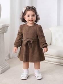 SHEIN Baby Girl Mommy & Me 棕色针织松紧腰长袖连衣裙，秋冬款