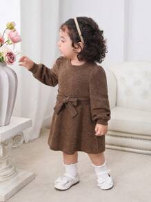 SHEIN Baby Girl Mommy & Me 棕色针织松紧腰长袖连衣裙，秋冬款