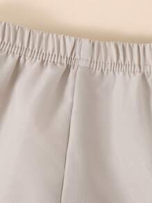 男婴休闲装，柔软透气浅色中式斜襟纽扣设计衬衫，可调节腰部裤子