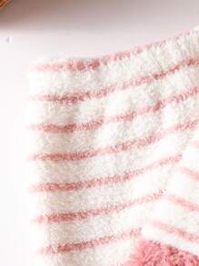 SHEIN Vintaside Kids 女婴条纹毛绒长袖家居服，冬季