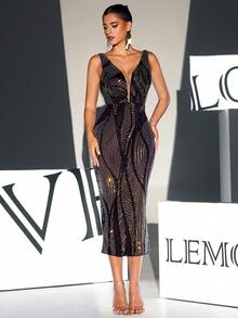 Plunge Neck Sequin Party Dress - Black - View 3