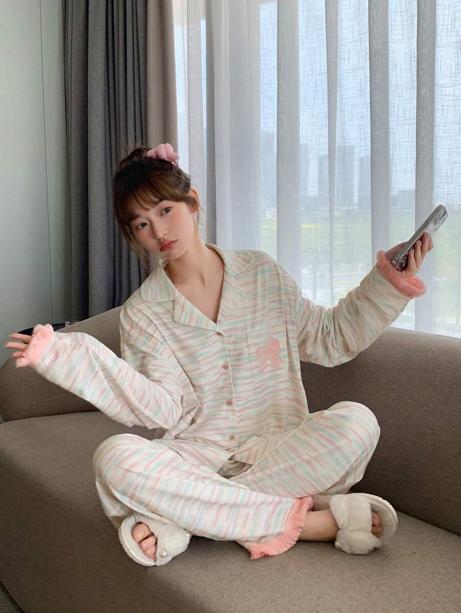 DAZY 蝴蝶结条纹印花装饰撞色流苏饰边设计长袖睡衣套装 - 粉色 - 查看 1
