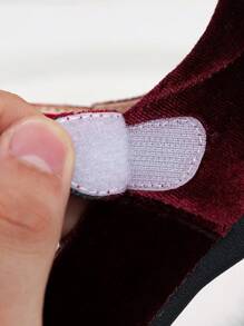 1 双蝴蝶结装饰软底平底女童鞋，适合春秋季节 - 酒紅色 - 查看 4