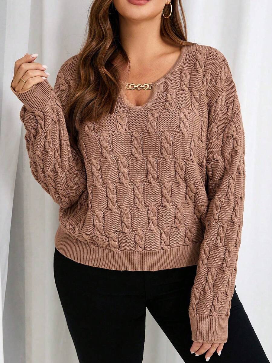 SHEIN Frenchy Suéter de manga larga con cuello de ojo de cerradura de tela texturizada para talla grande - Caqui - Ver 1