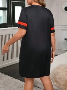 SHEIN 大码女式樱桃唇印花圆领短袖休闲睡袍，Moo Moo - 彩色 - 查看 2