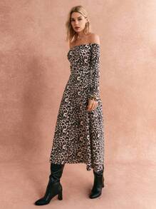 Poéselle Off Shoulder Leopard Dress,Leopard Print Extra Long Dress,Women's Fashionable Leopard Print Off Shoulder Long Dress, Fall Women Outfits,Long-Sleeved Dress,Suitable For Daily Street, Commute, Home And Other Occasions To Wear