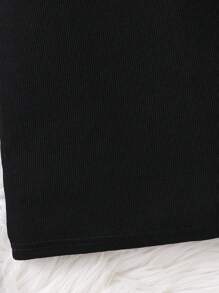 SHEIN Vestido infantil de festa para meninas, em tricô, gola redonda, degradê, com bordado de lantejoulas e mangas compridas. - Preto - Ver 4
