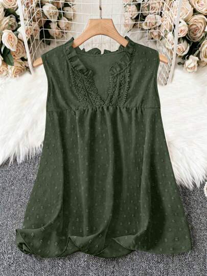Linhara CURVE Plus Size Solid Color V-Neck Lace Patchwork Ruffle Trim Sleeveless Blouse