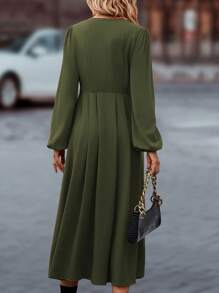 Chiquease 1 件女式纯色 V 领灯笼袖单排扣长款优雅连衣裙，秋季长款女装 - 綠色 - 查看 2