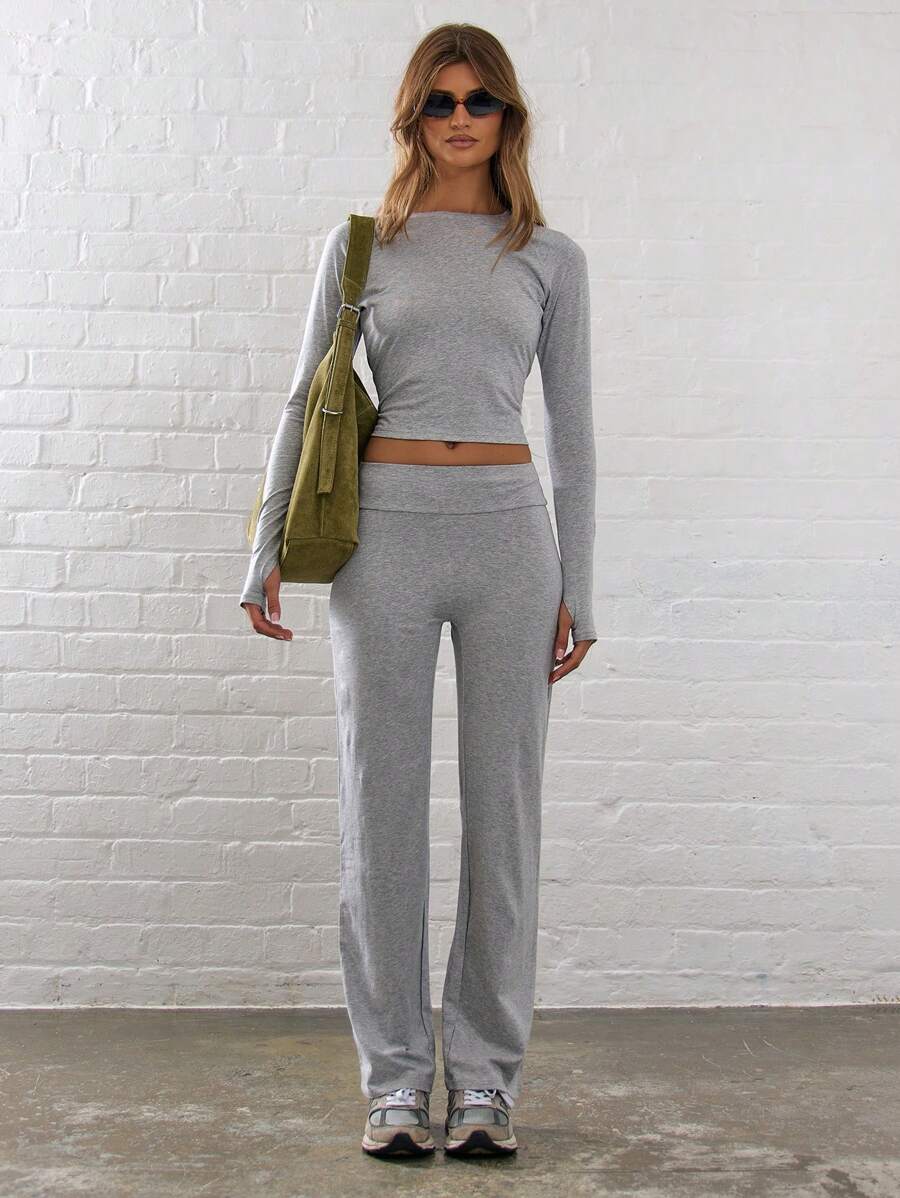 Musera Sport 针织翻折腰带直筒瑜伽裤，适合板式网球、网球、匹克球等运动和健身。