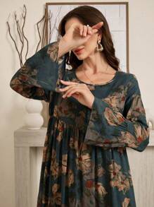 Al Najma 女式花卉印花宽松长袖圆领朴素连衣裙 - 彩色 - 查看 6