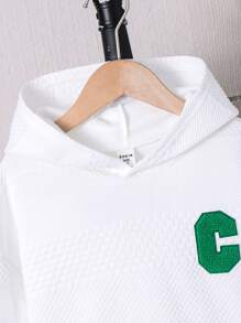 SHEIN 2 件/套年轻男孩休闲校园风格舒适时尚宽松连帽衫，带贴饰和裤子，适合基本款连帽衫、超大号运动衫、白色运动衫、年轻男孩服装、返校、日常穿着、户外、运动、秋冬季