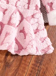 SHEIN Robe à manches longues pour jeunes filles, avec décoration de poignets en forme de patte de chat en polaire corail, nouveau style automne/hiver