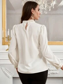 Modelyn 女式纯色立领仿珍珠装饰泡泡袖优雅衬衫，秋季 - 白色 - 查看 6