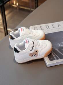 秋冬新款儿童卡通熊 PU 休闲白色男童运动鞋