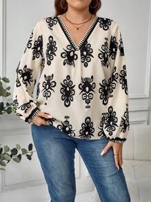 SHEIN LUNE Blusa de manga larga con cuello en V, diseño de puño recogido y estampado floral para mujer de talla grande, ideal para vacaciones - Multicolor - Ver 3
