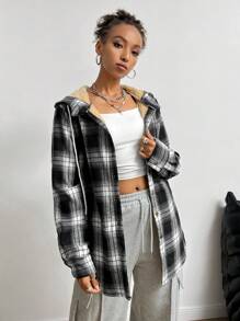 SHEIN EZwear Chaqueta regular de manga larga con capucha, forro térmico y botones frontales con estampado de cuadros vintage para mujer en otoño e invierno