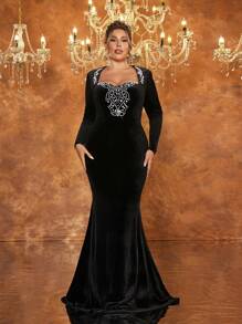 Glamrae 大码优雅奢华黑色天鹅绒甜心领口长袖垫肩手工串珠紧身鱼尾拖尾连衣裙适合婚礼活动、单身派对、节日、正式场合重量级晚礼服、舞会礼服、婚礼嘉宾、毕业典礼、晚宴 - 黑色 - 查看 4