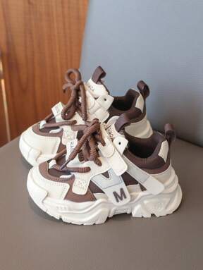 Zapatos deportivos nuevos para niños en otoño, zapatillas de running ligeras para niños pequeños/pequeños/grandes, zapatillas transpirables y de suela gruesa para niñas, zapatillas chunky para niños