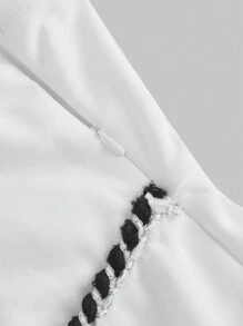 SHEIN MOD Plus Size Color Block Trimmed Sleeveless White Jumpsuit For Women ,Back To School,Preppy Outfits,Fall Outfits,Khaki Skirt,,Going Out Outfits,Vintage Outfits,Work Clothes,Business Casual Women - White - View 3