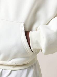 SUMWON Classic Oversized Cropped Sweatshirt Hoodie With Centre Pocket - White - View 4