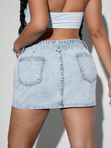 SHEIN EZwear Rok Denim Minimalis Ukuran Besar dengan Resleting Samping, Pakaian Kasual Sehari-hari - Light Wash - View 2