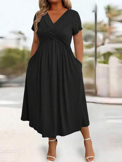 EMERY ROSE 大码休闲纯色 V 领收腰斜口袋太阳裙，适合夏季、感恩节长款女装
