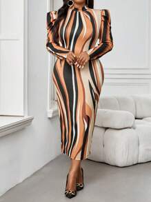 SHEIN Lady 秋冬季优雅彩色针织立领直筒羊腿袖中长袖大码连衣裙 - 彩色 - 查看 4