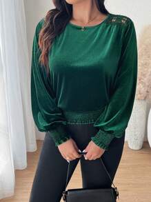 SHEIN Frenchy تي شيرت بلوزة أنيق بالإضافة إلى الحجم مع لباد من المخمل الأخضر والتطريز بالدانتيل، تصميم بسيط، للخريف والشتاء - أخضر داكن - مشاهدة 3