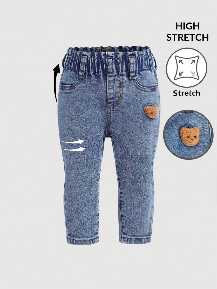 SHEIN 女婴可爱棕熊补丁蓝色高弹牛仔裤，女童秋冬装 - 中等水洗藍 - 查看 1
