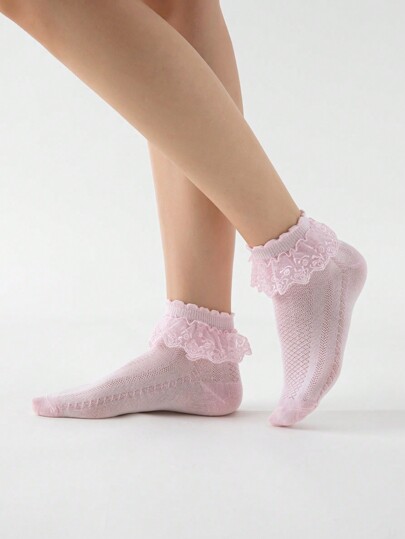 Kawaii Women's Solid Color Lace Trim Cute Short Socks