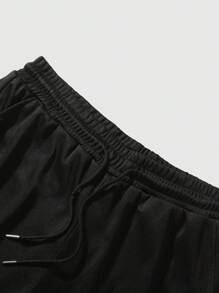 Manfinity EMRG 男士字母和十字印花抽绳腰双层短裤 - 黑色 - 查看 5