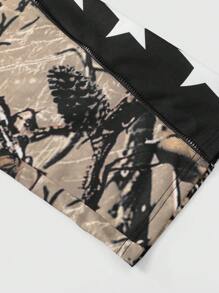 ROMWE MEN Street Life 2 件男士字母和花卉印花连帽衫和运动裤套装，休闲装 - 黑色 - 查看 3