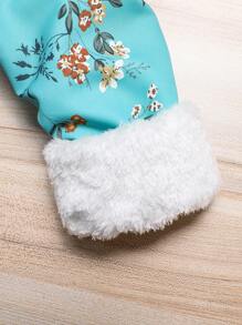 Tween Girl Fluffy Collar Hooded Printed Thermal Lined Jacket - Mint Green - View 8