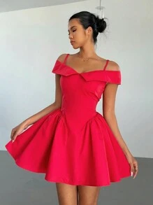 Aloruh 1 pieza Vestido mini elegante de mujer de unicolor con hombros descubiertos, tirantes de espagueti, cintura fruncida con volante para Navidad, Año Nuevo, Acción de Gracias, vacaciones, negocios y ocasiones formales, elegante, rojo, lindo, sexy