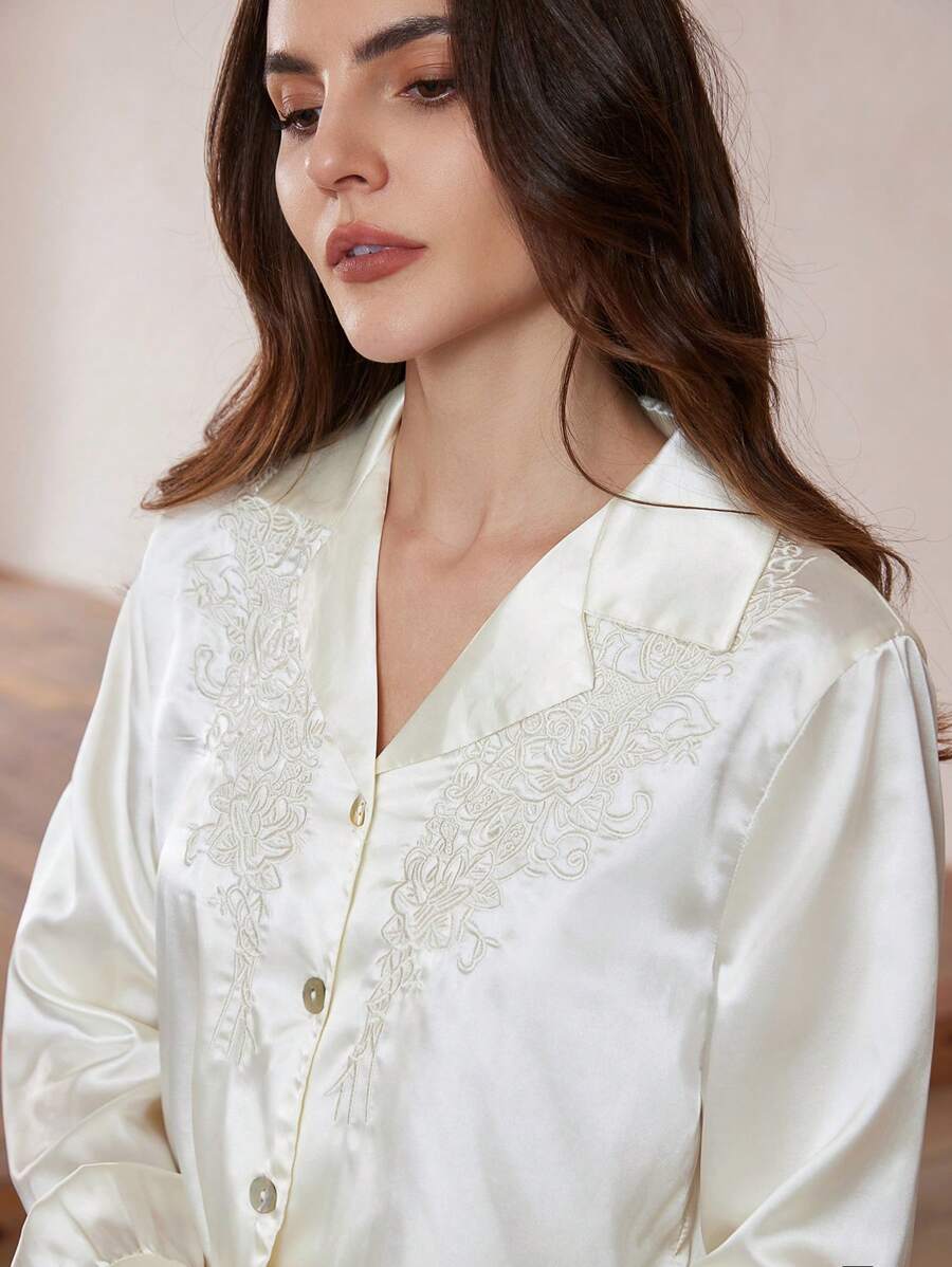 SHEIN Privé Áo cánh dài tay rộng rãi thêu phong cách cung điện cổ điển thanh lịch - Màu be - Xem 1