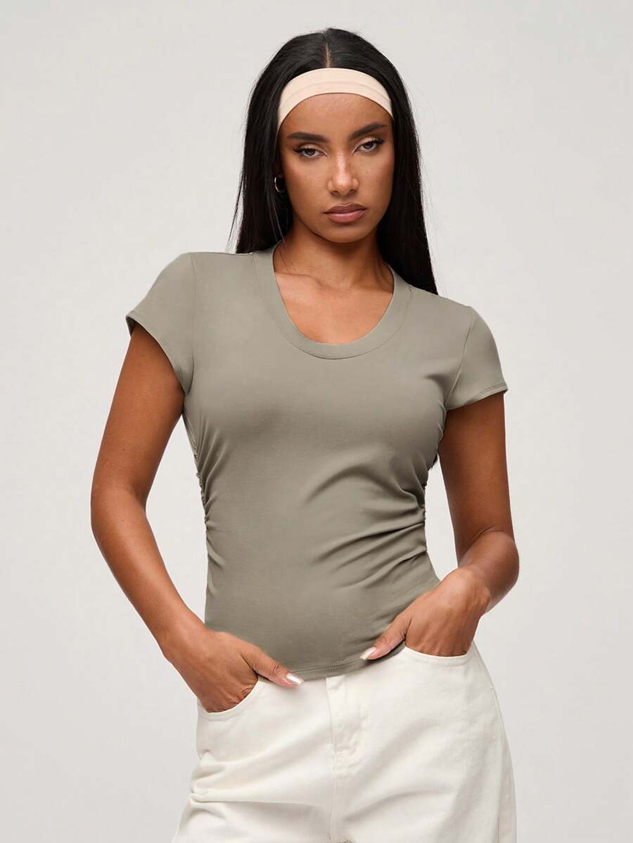 SHEIN BASICS Casual Solid Color Knit Round Neck Short Sleeve Fitted With Side Pleats Women T-Shirt
