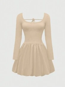 SHEIN Clasi 大码女式春夏纯色圆领长袖荷叶边下摆短款连衣裙 - 杏色 - 查看 6