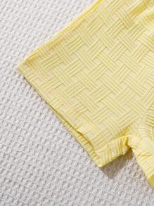 SHEIN Vintaside Kids Textured Shirt And Shorts Street Fashion Toddler Baby Boy 2pcs Outfit Set - Yellow - View 4