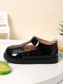 1 đôi giày bệt mũi tròn rỗng thời trang xuân thu cho bé gái - màu đen - Xem 3
