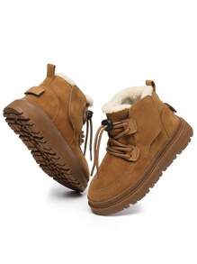 男女通用儿童保暖毛绒内衬雪地靴，适合秋冬季