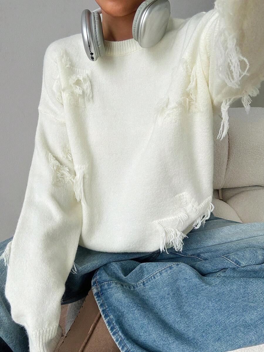 SHEIN Unity 女士时尚星形图案圆领落肩长袖休闲毛衣，秋冬针织套头衫 - 白色 - 查看 1