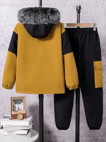 SHEIN Bộ quần dài có mũ trùm đầu và túi phối màu tương phản dành cho bé trai tuổi teen, thích hợp mặc ngoài trời, mùa thu/đông. - Nhiều màu - Xem 2