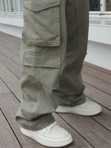 Manfinity Hypemode Jeans casuales holgados de unicolor con bolsillos para hombre