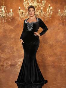 Glamrae 大码优雅奢华黑色天鹅绒甜心领口长袖垫肩手工串珠紧身鱼尾拖尾连衣裙适合婚礼活动、单身派对、节日、正式场合重量级晚礼服、舞会礼服、婚礼嘉宾、毕业典礼、晚宴 - 黑色 - 查看 7